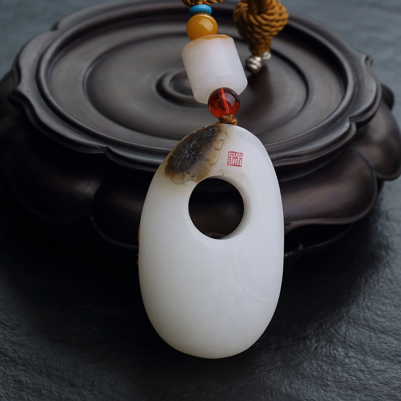 天然山料和田玉连生贵子吊坠-红掌柜