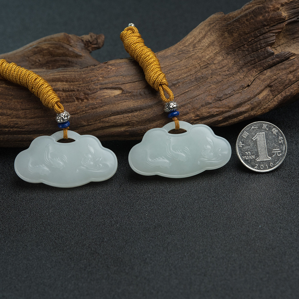 天然和田玉年年有余如意锁吊坠-红掌柜