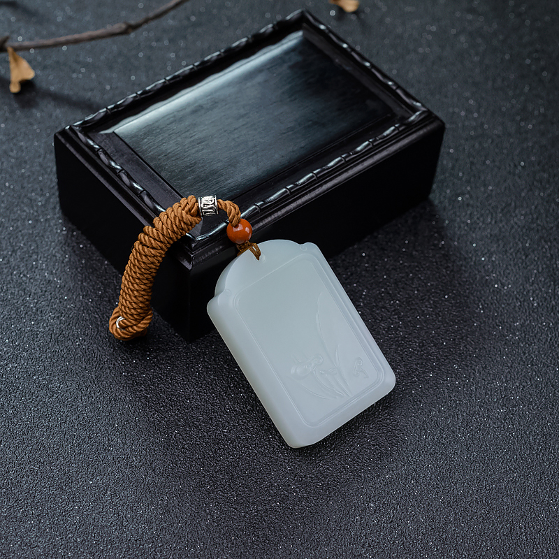 山料和田玉如意吊坠-红掌柜