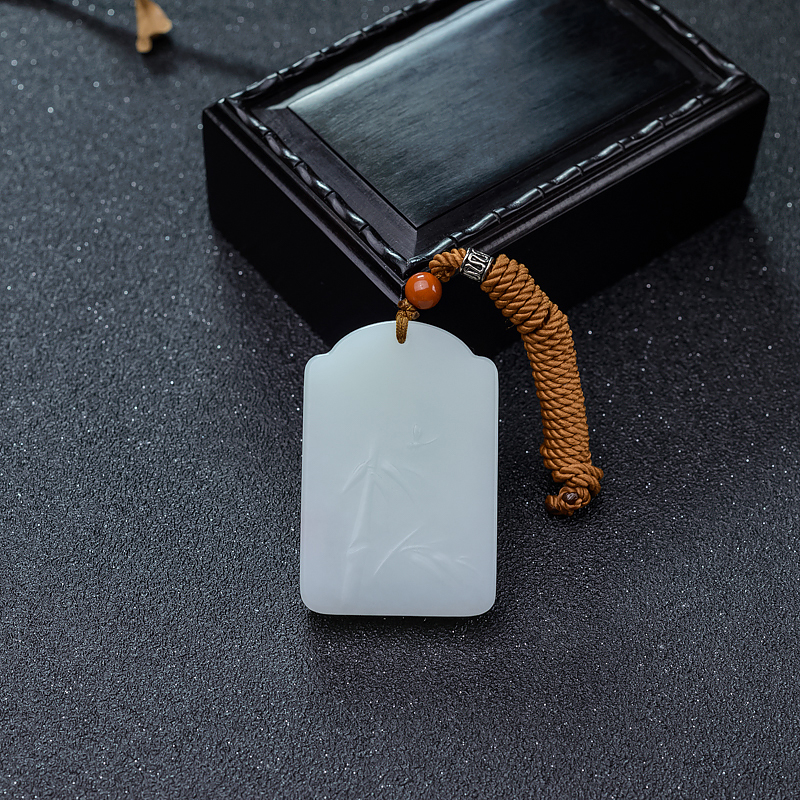 和田玉如意吊坠-红掌柜