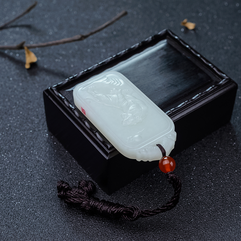 和田玉猛虎挂坠-红掌柜