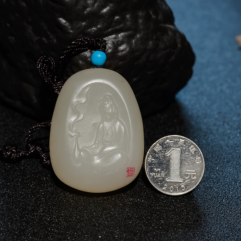 和田玉观音挂坠-红掌柜