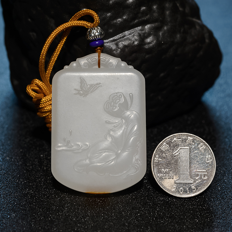 俄罗斯和田玉蝶恋花吊坠-红掌柜