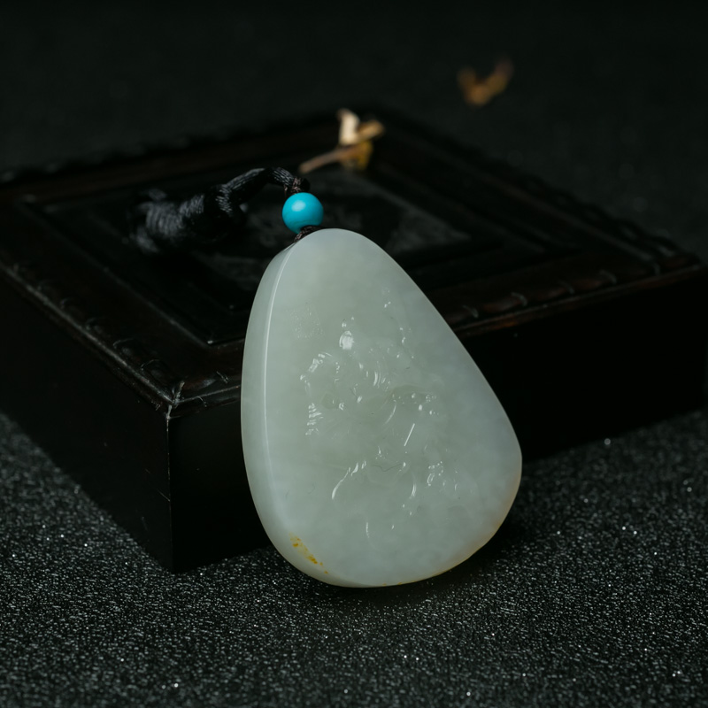 新疆山料和田青白玉关公吊坠-红掌柜