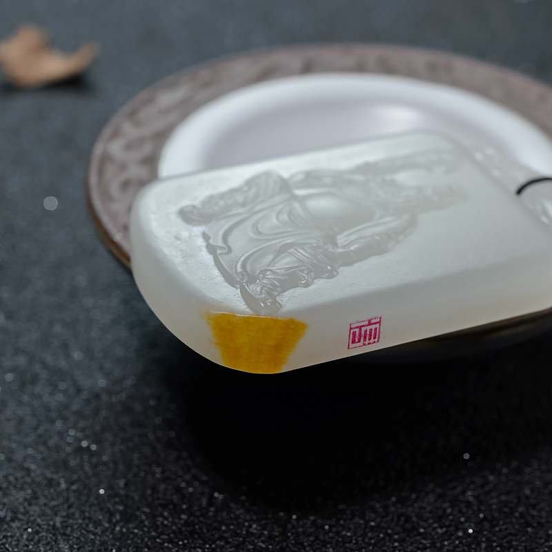 新疆山料和田白玉关公吊坠-红掌柜