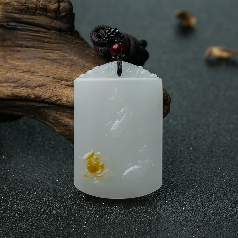 山料和田羊脂白玉连年有余吊坠-红掌柜