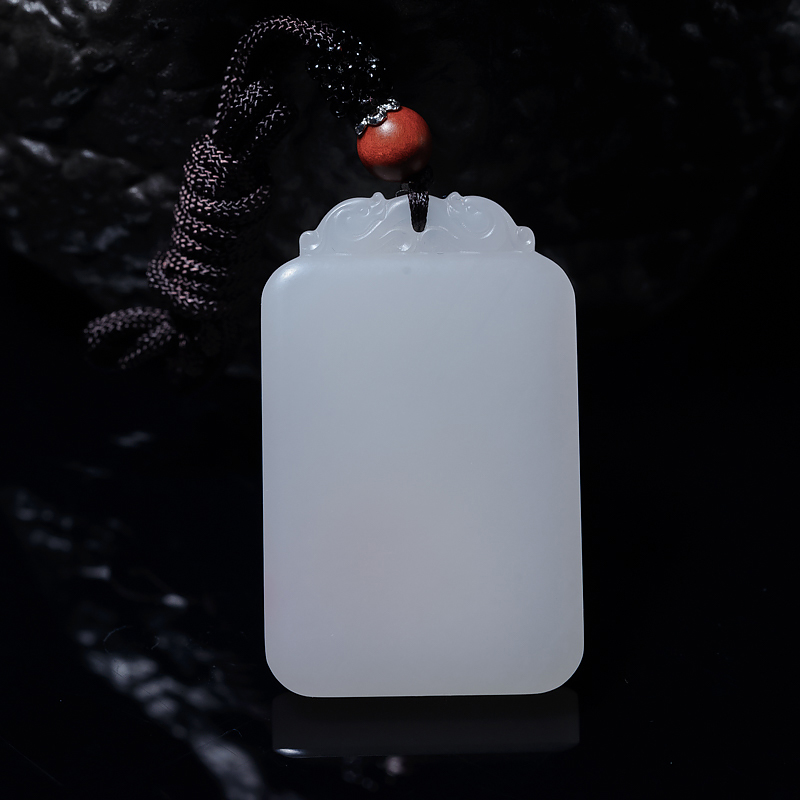 和田羊脂白玉吊坠-红掌柜