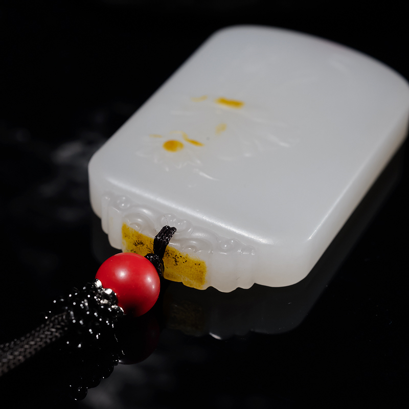 新疆和田羊脂白玉年年有余吊坠-红掌柜