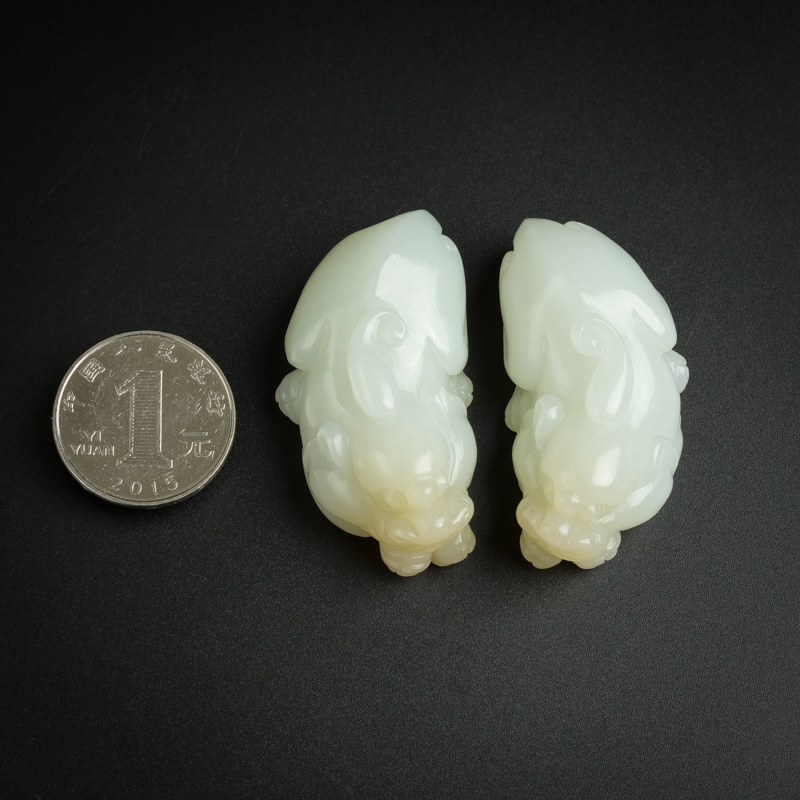 和田玉挂件-红掌柜