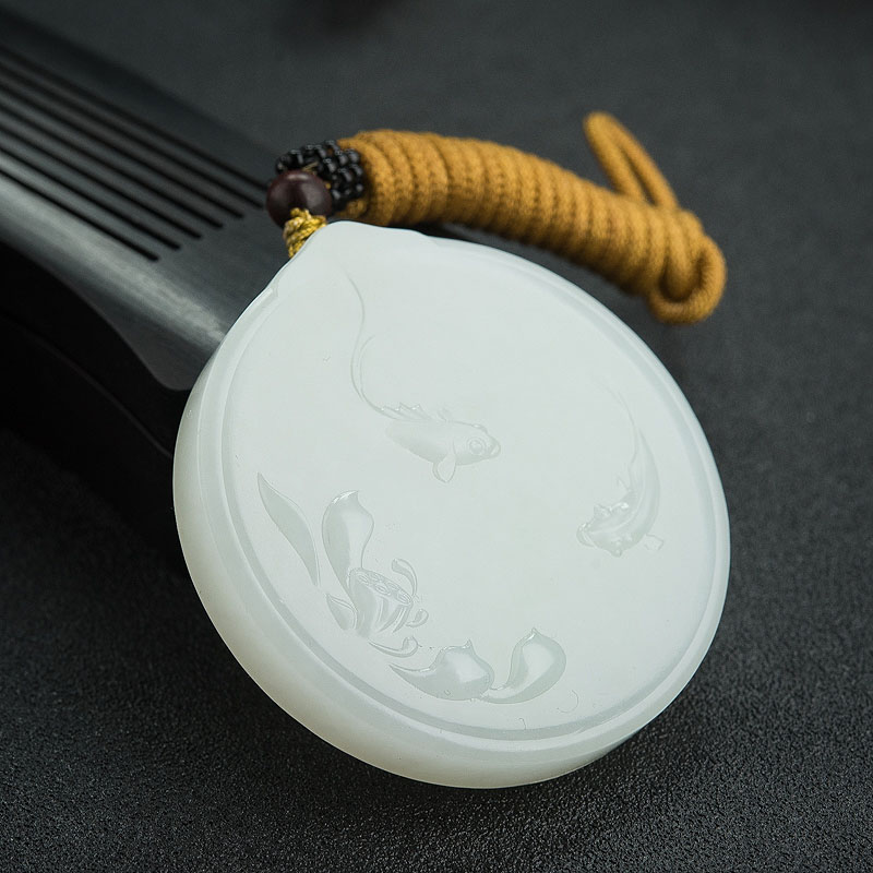 俄罗斯和田玉连年有余吊坠 - 红掌柜