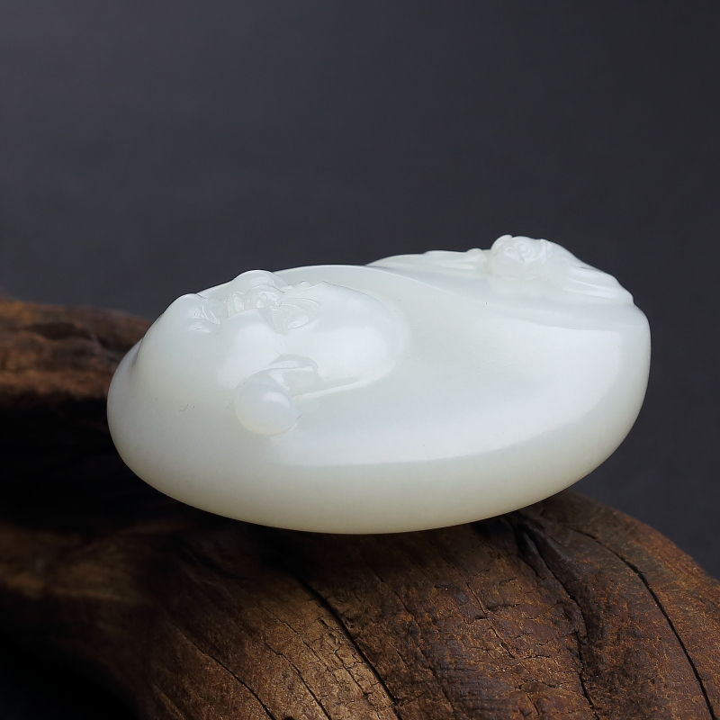 天然俄料白玉山料佛吊坠-红掌柜