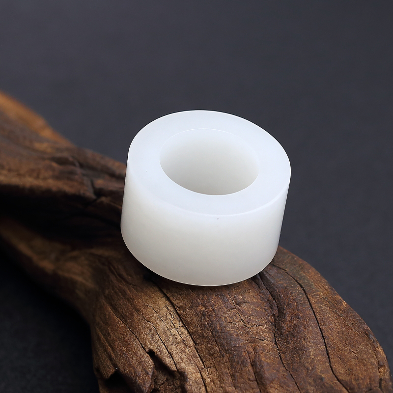 天然白玉山料扳指-红掌柜