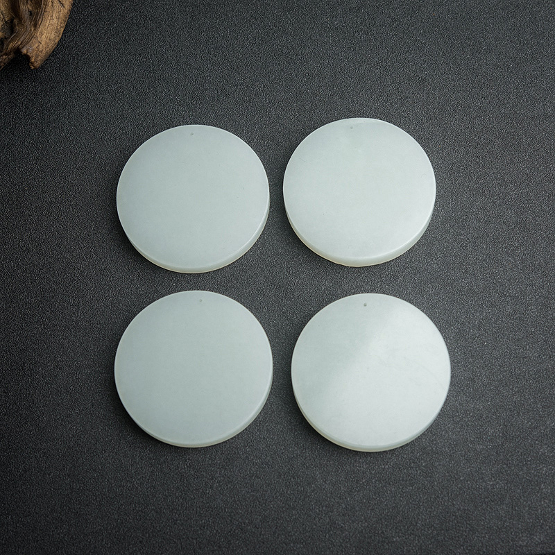 和田白玉山料梅兰竹菊圆牌吊坠-红掌柜