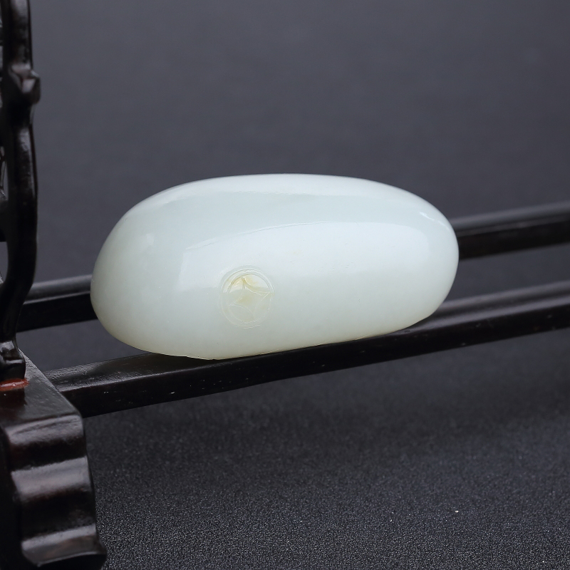 俄料天然青白玉吊坠-红掌柜