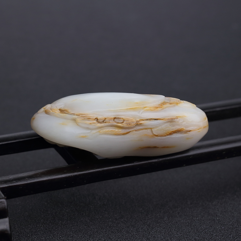 白玉山料弥勒佛吊坠-红掌柜