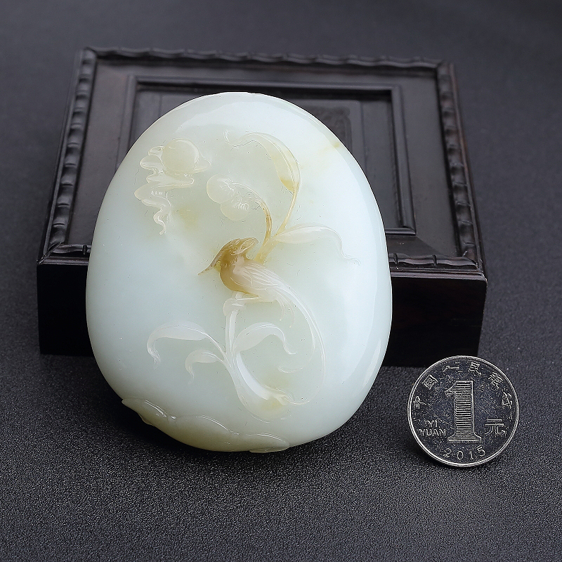 和田玉良辰美景吊坠-红掌柜