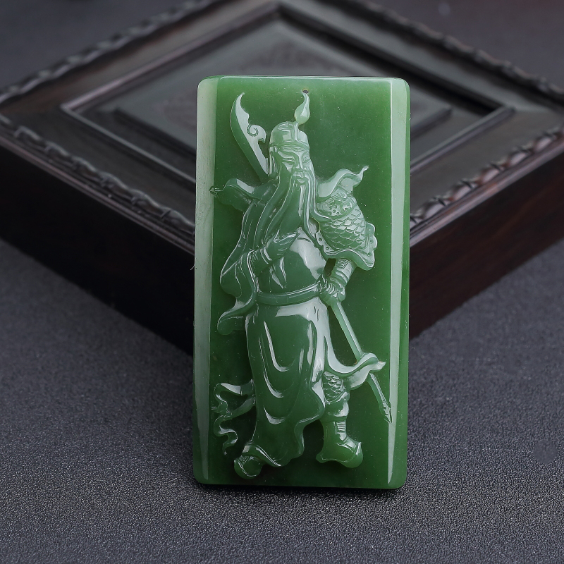 俄料碧玉山料关公牌吊坠-红掌柜