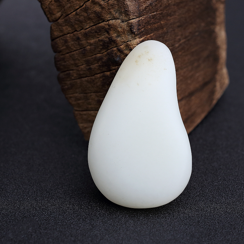 俄料天然白玉弥勒佛吊坠-红掌柜