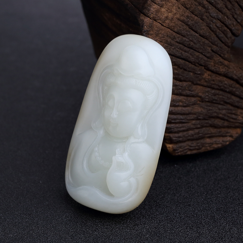 天然白玉山料观音吊坠-红掌柜