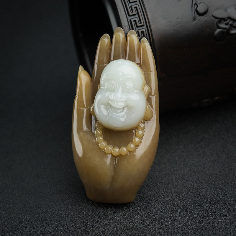 俄料俏色和田玉心中有佛手把件-红掌柜