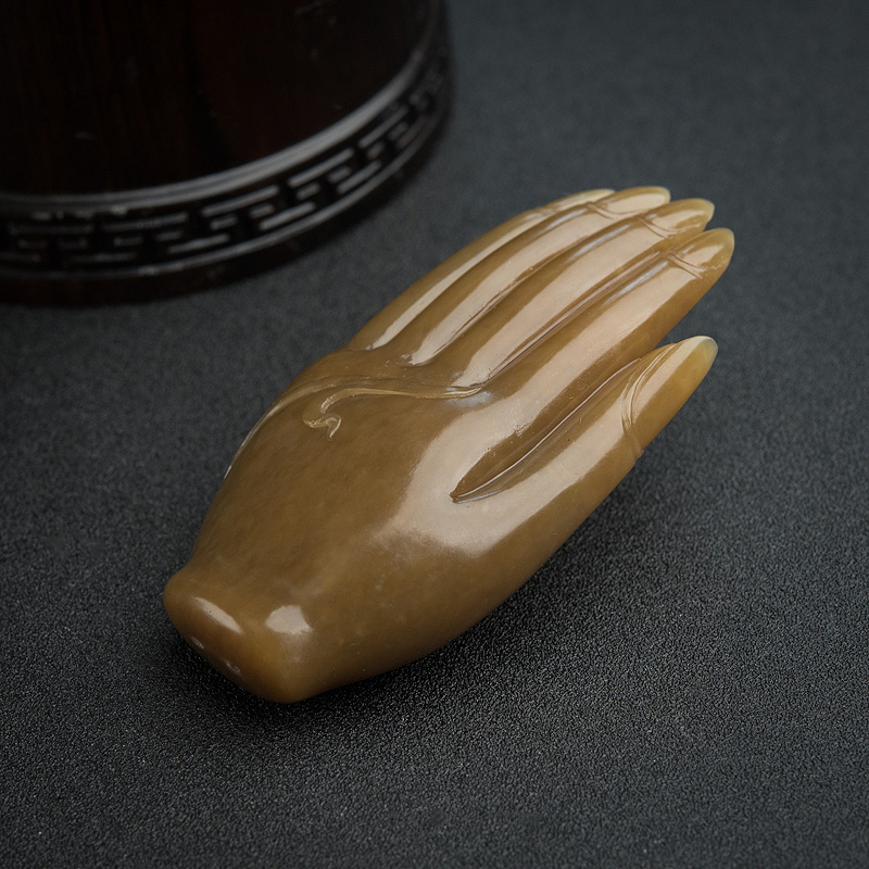 和田玉心中有佛手把件-红掌柜