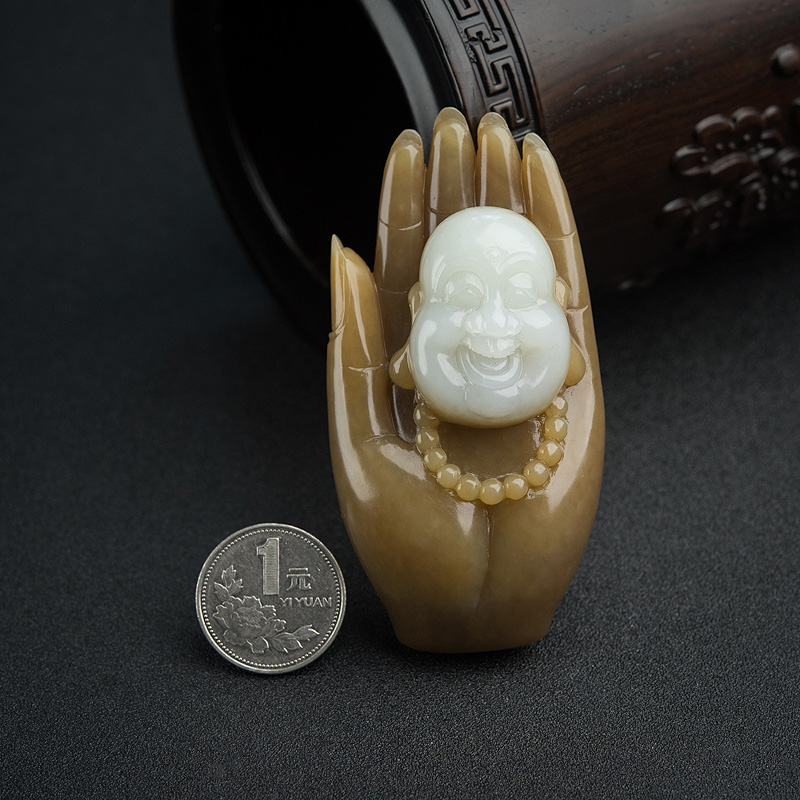 俏色和田玉心中有佛手把件-红掌柜