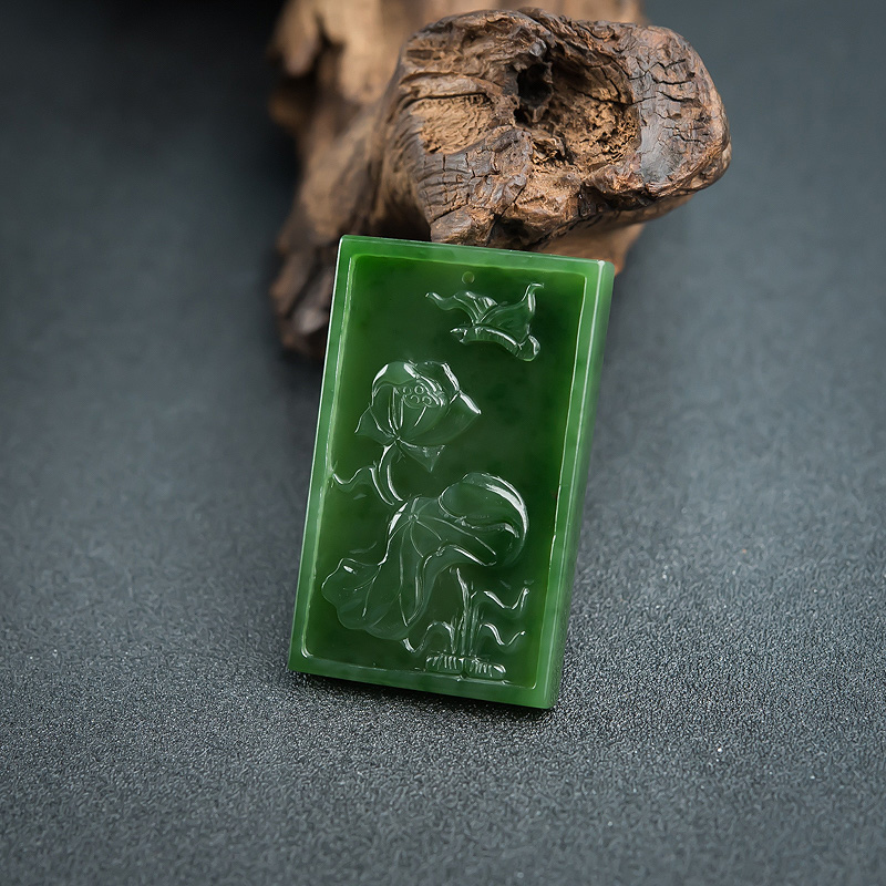 俄料碧玉蝶恋花吊坠-红掌柜