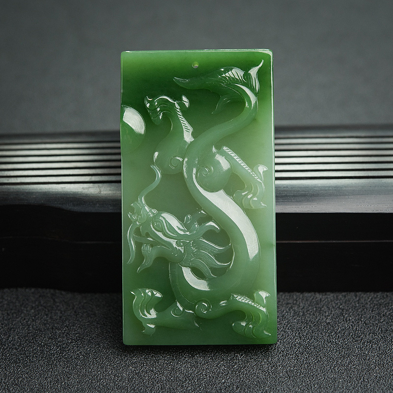 俄料碧玉山料龙凤呈祥吊坠-红掌柜