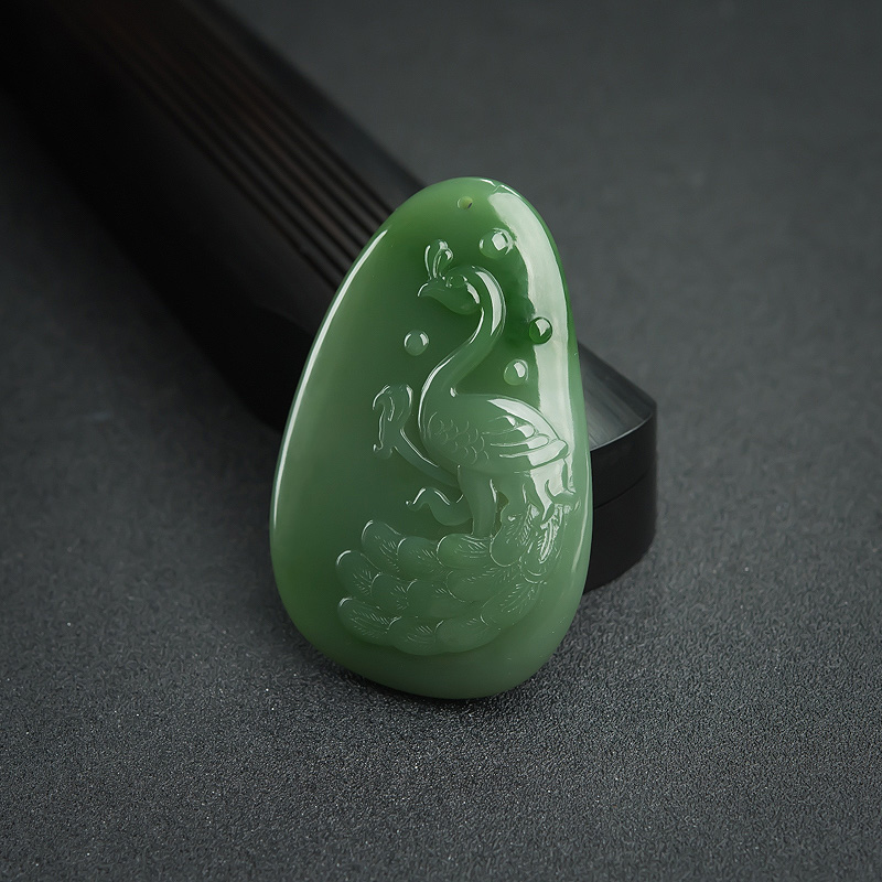  山料碧玉孔雀吊坠-红掌柜