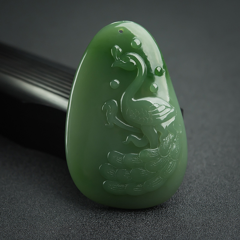  山料碧玉孔雀吊坠-红掌柜