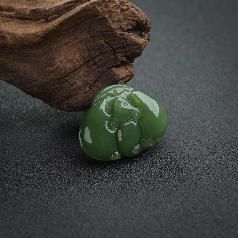 天然山料和田碧玉福在眼前吊坠-红掌柜