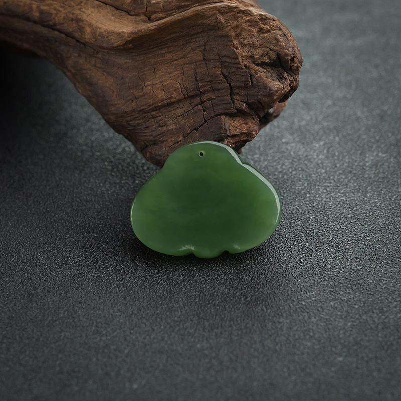 天然山料和田碧玉福在眼前吊坠-红掌柜