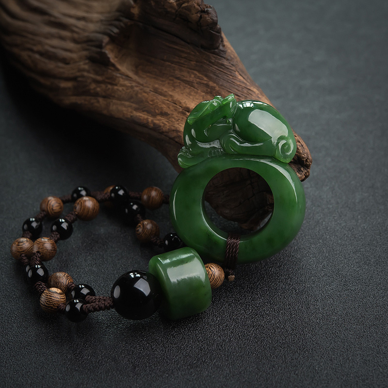 山料和田碧玉貔貅手把件-红掌柜