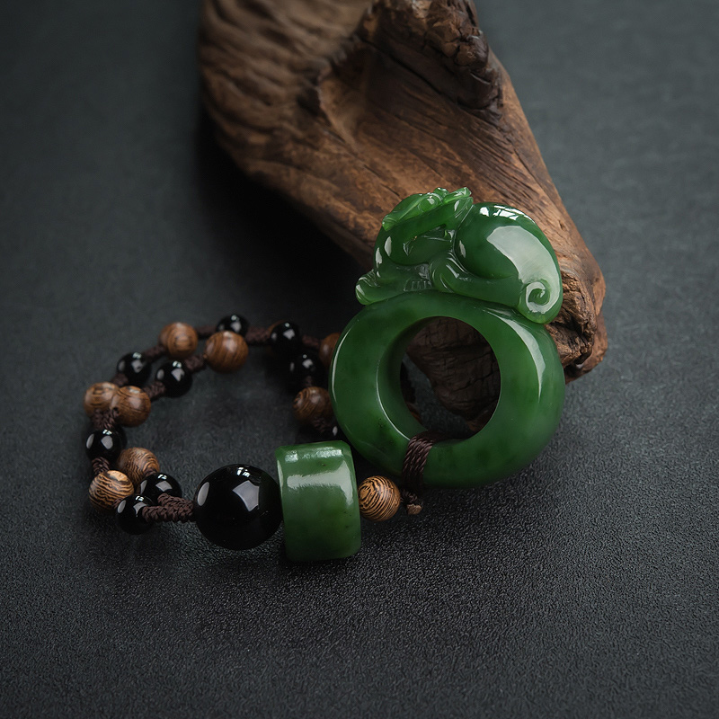 俄罗斯山料和田碧玉貔貅手把件-红掌柜