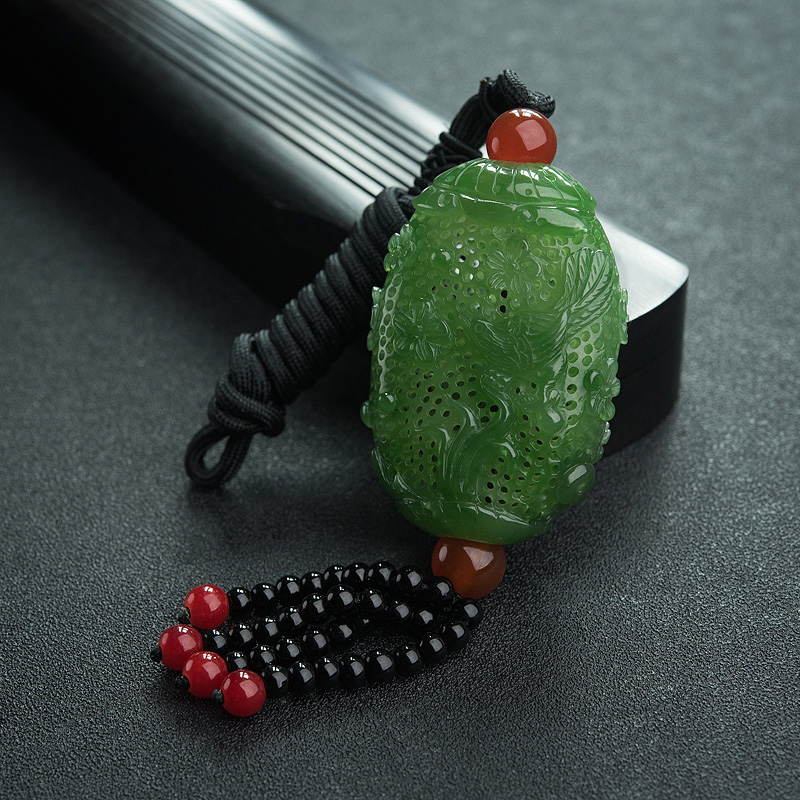 山料和田碧玉喜上眉梢吊坠-红掌柜