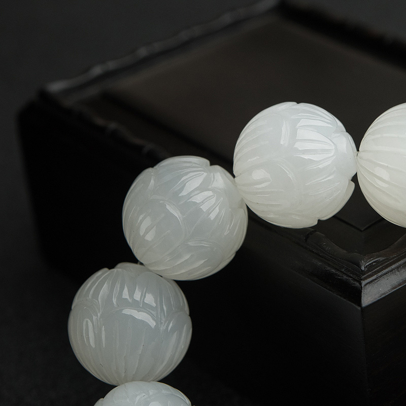 山料天然和田白玉手串-红掌柜