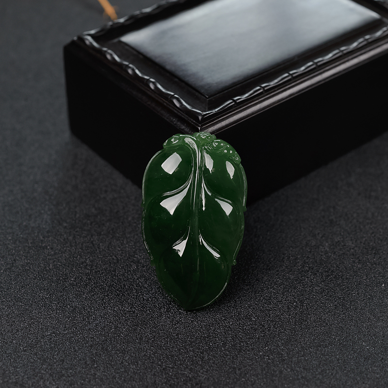 山料和田碧玉叶子吊坠-红掌柜