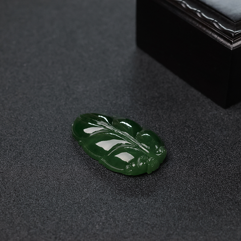 俄料和田碧玉叶子吊坠-红掌柜