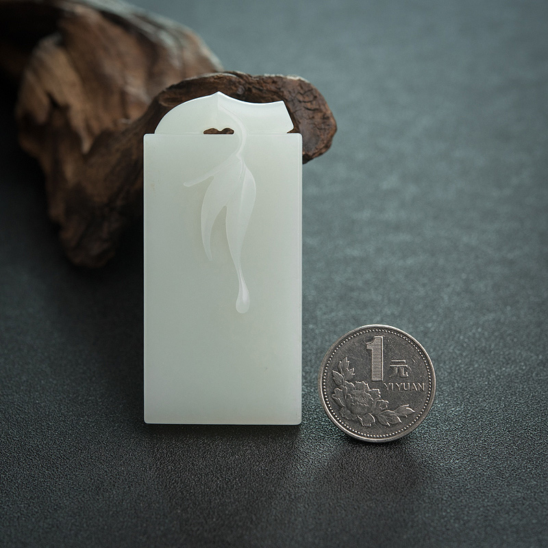 俄罗斯和田玉竹节无事牌吊坠-红掌柜