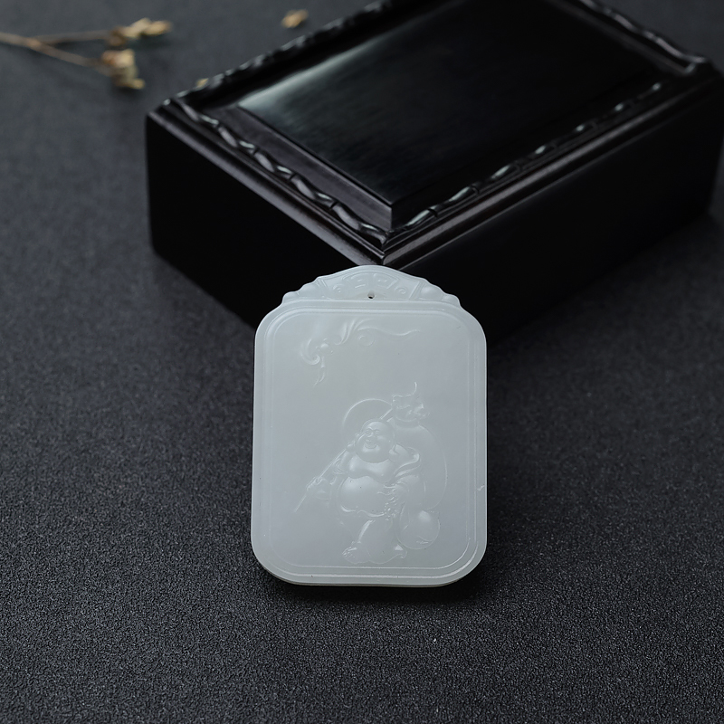 山料和田白玉福在眼前吊坠-红掌柜