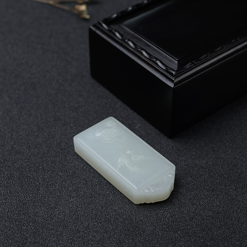 天然和田白玉喜事连连吊坠-红掌柜