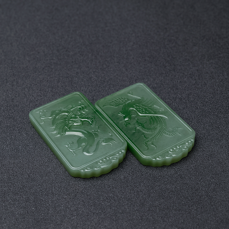 和田青玉龙凤吊坠-红掌柜