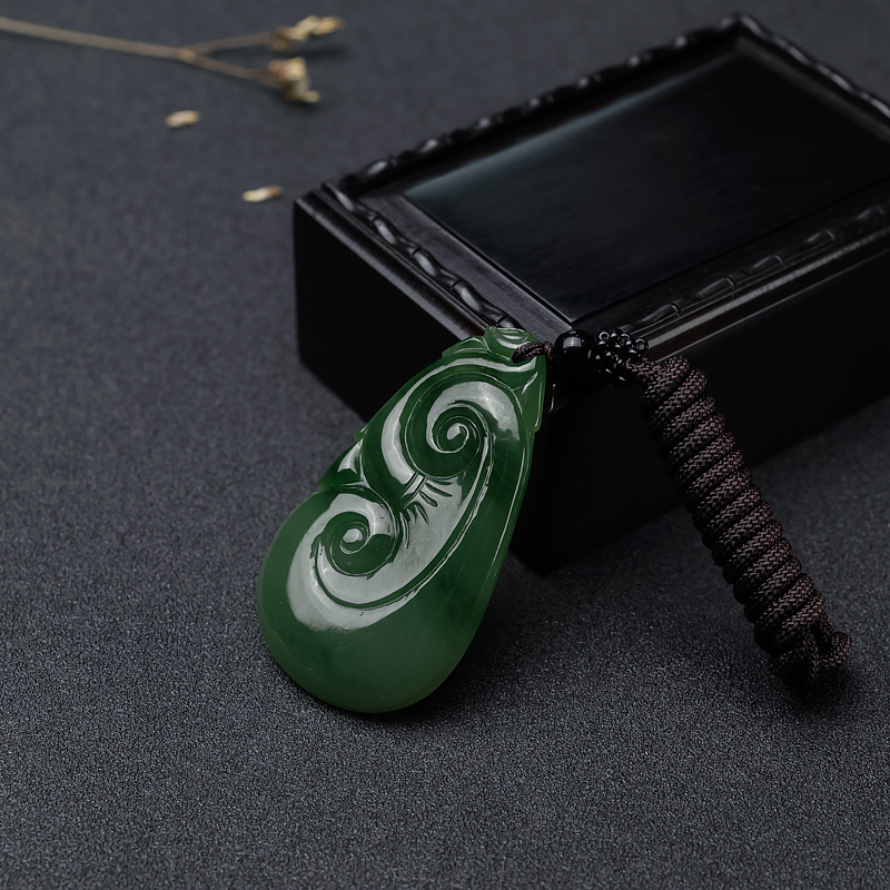 和田青玉如意吊坠-红掌柜