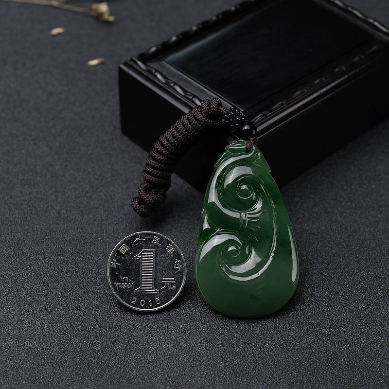 天然和田青玉如意吊坠-红掌柜