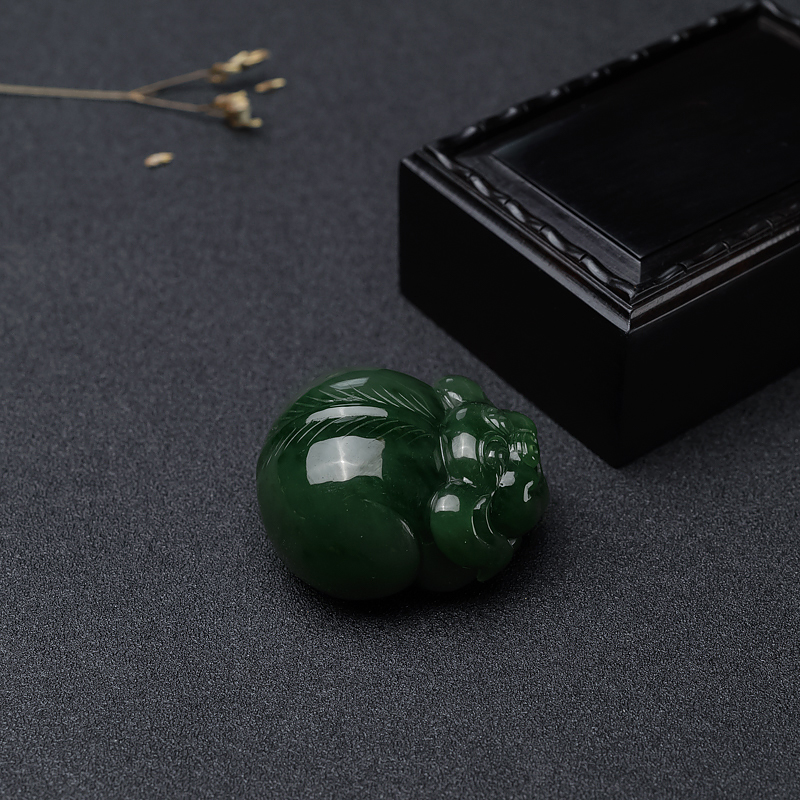 山料和田青玉吊坠-红掌柜