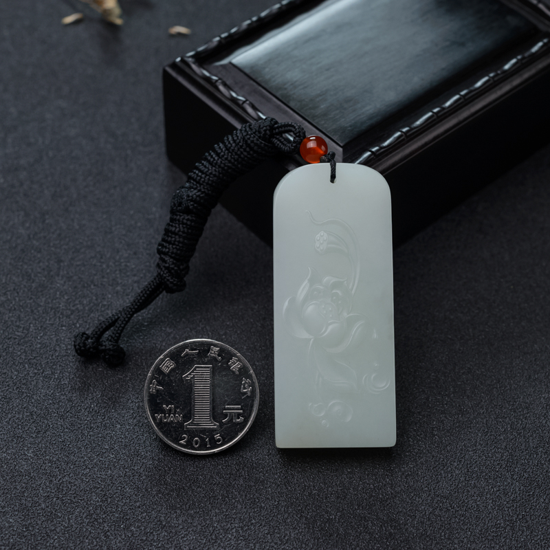 和田白玉吊坠-红掌柜