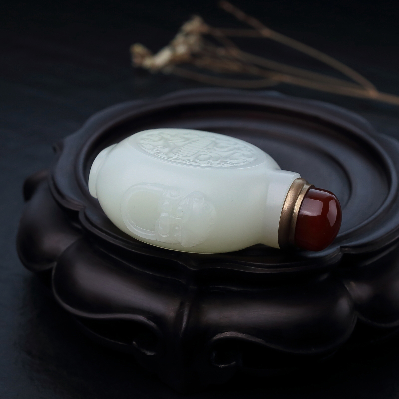 俄料天然山料和田玉兽面鼻烟壶-红掌柜