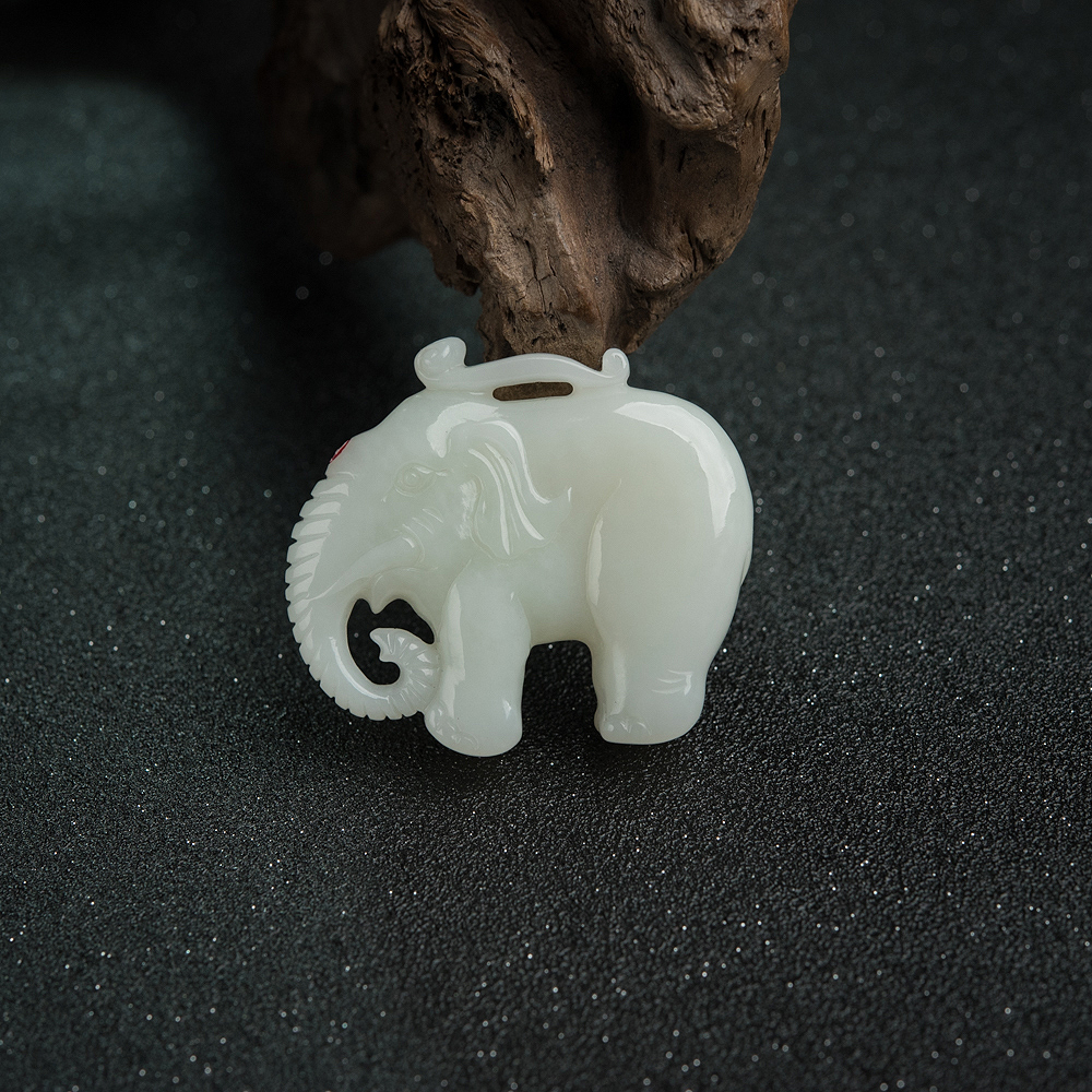 山料和田白玉小象吊坠-红掌柜