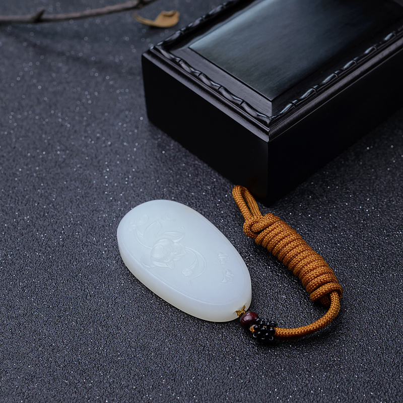 天然和田白玉花开富贵吊坠-红掌柜