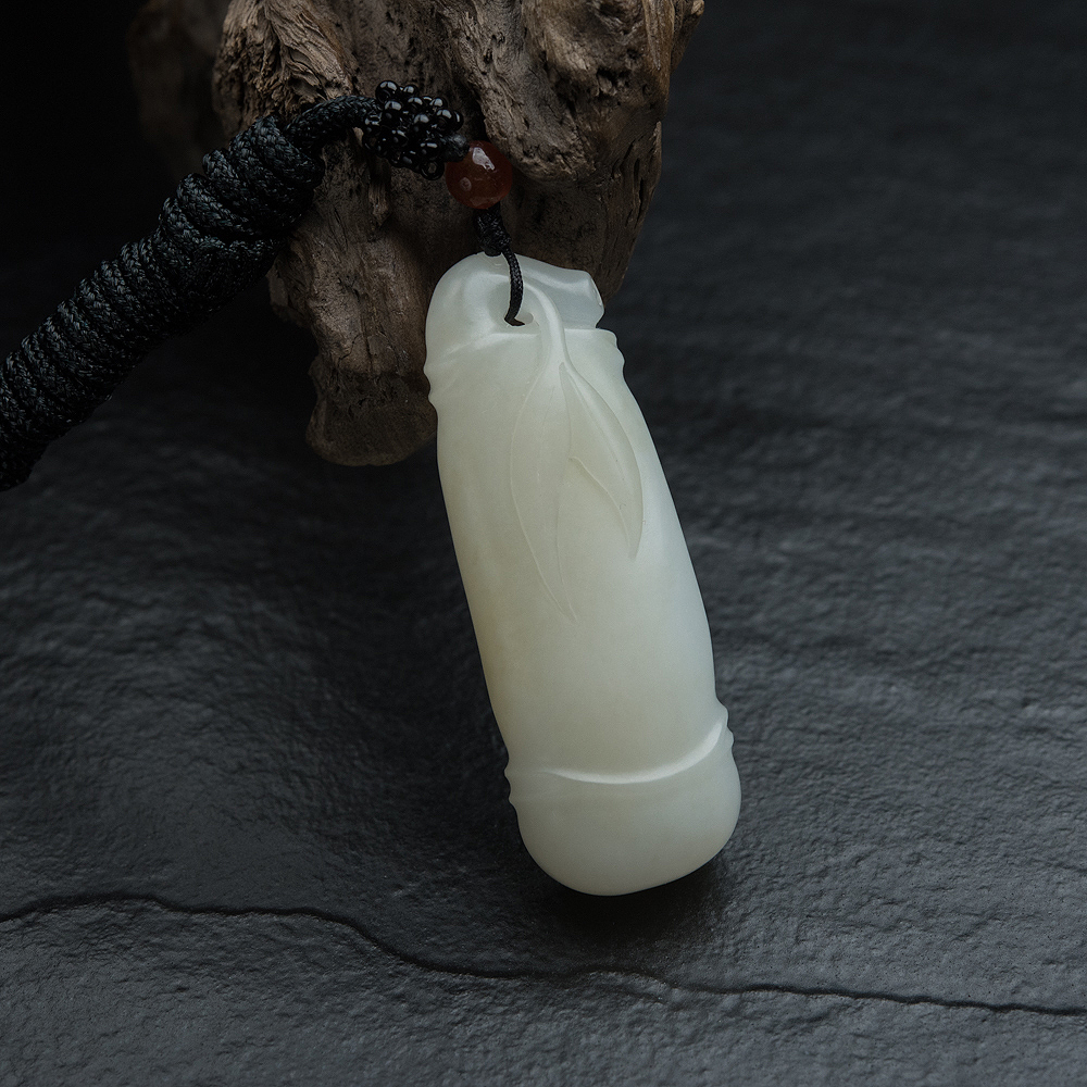 和田白玉竹节吊坠-红掌柜